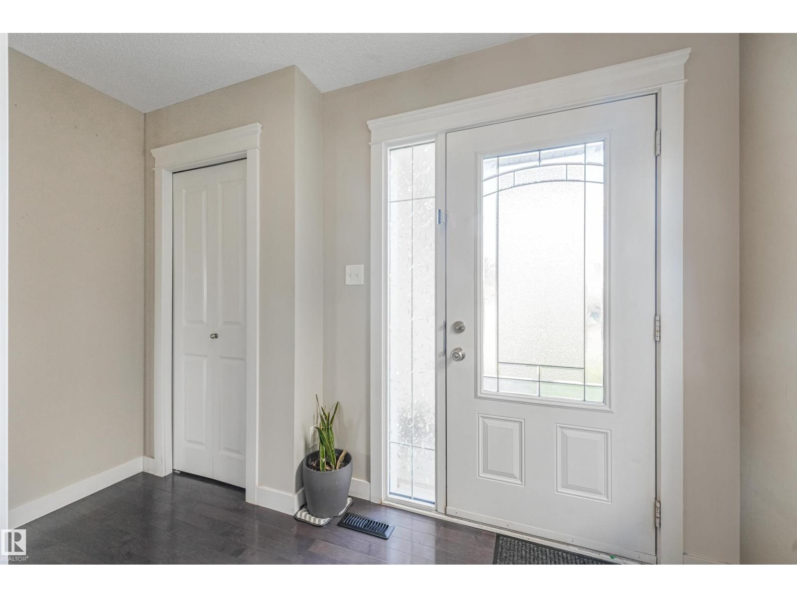 3359 13 AV NW - Image 3