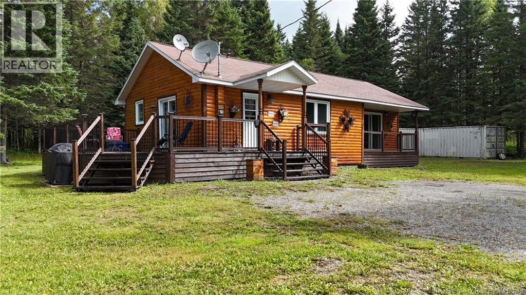 482 Valcourt Road - 32