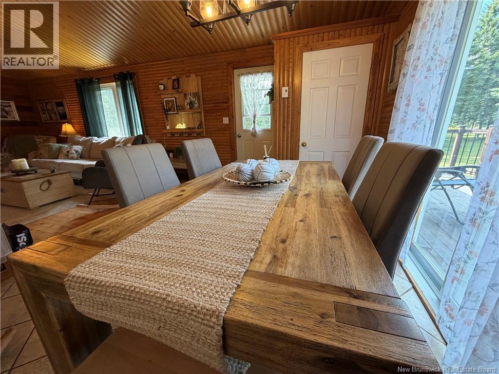 482 Valcourt Road - 5