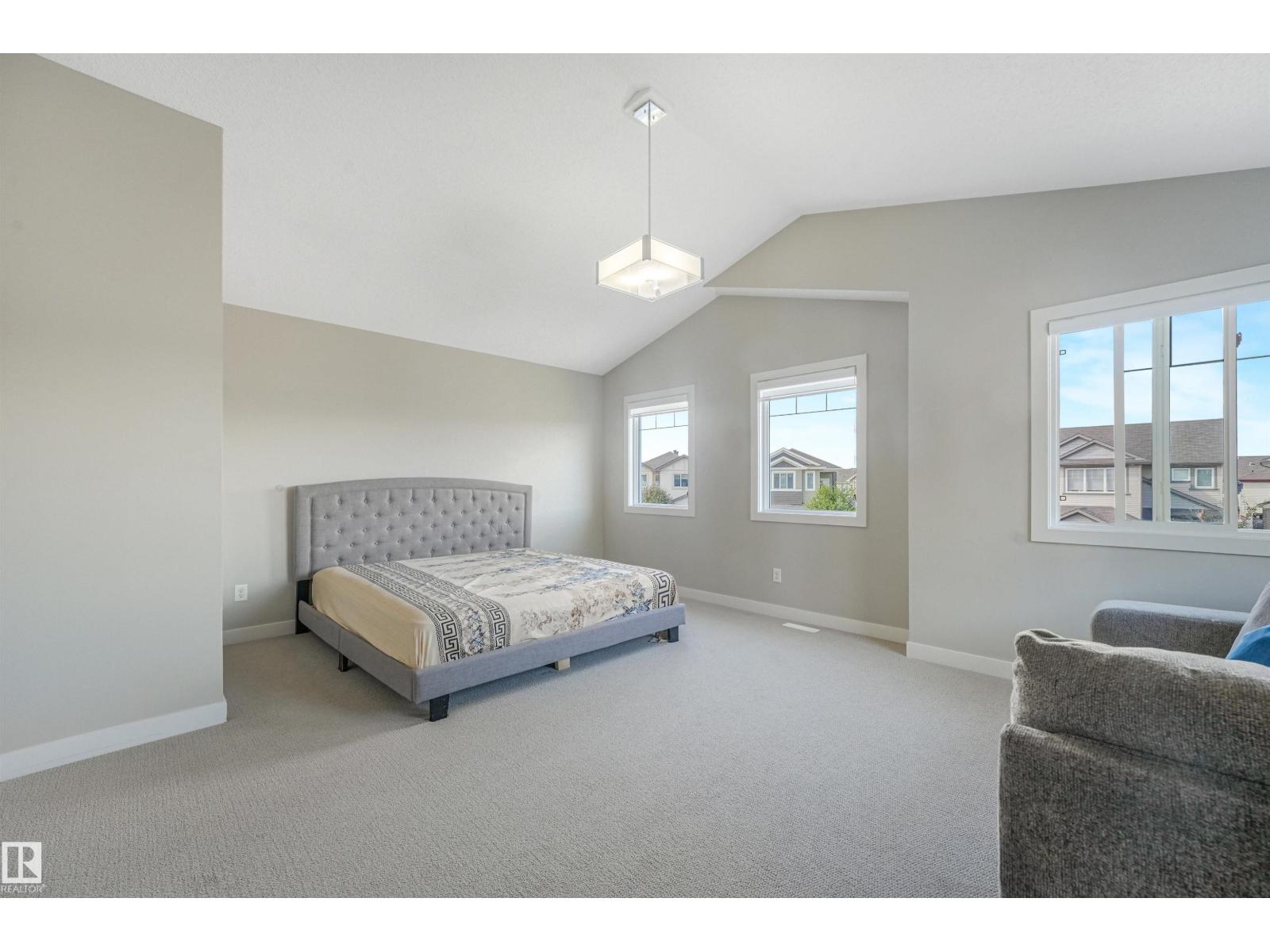 3359 13 AV NW - 25