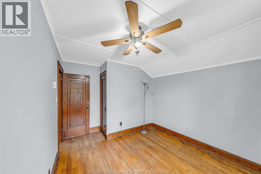 427 CAMERON - Image 31