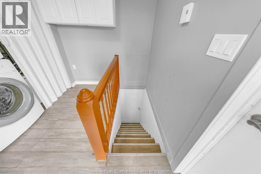 427 CAMERON - Image 35