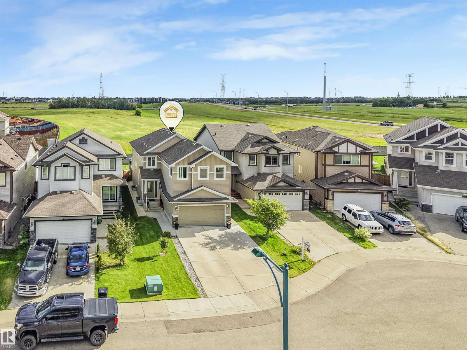 3359 13 AV NW - 61