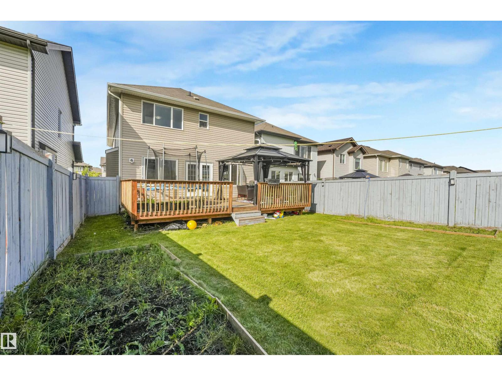 3359 13 AV NW - Image 56