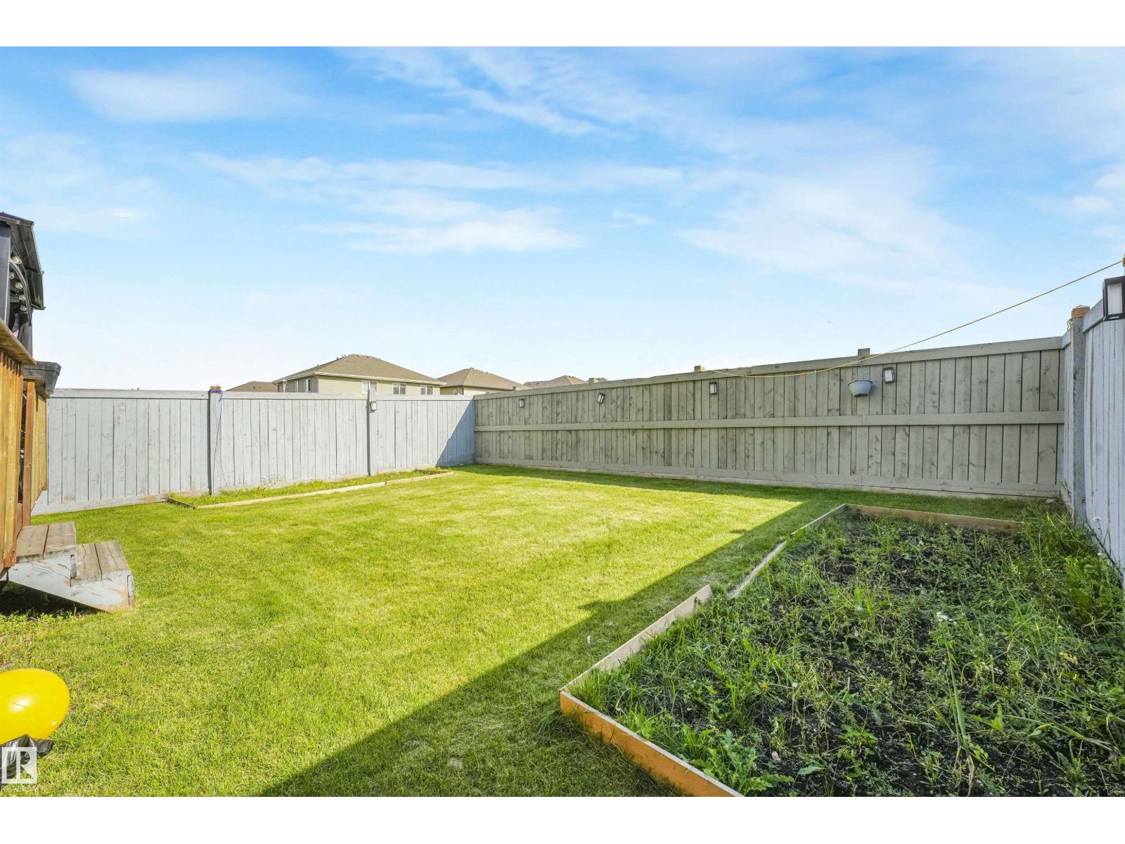 3359 13 AV NW - Image 59
