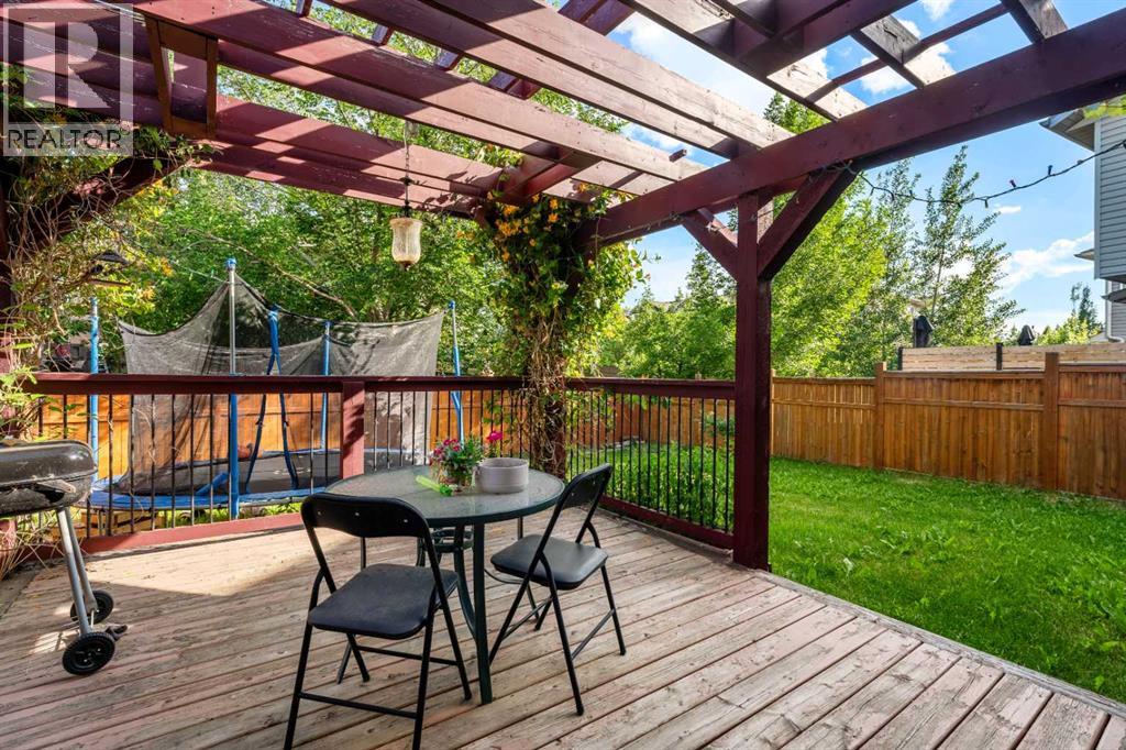 562 Cranston Drive SE - 24