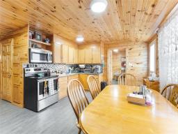 5 Drabyk Road, Lac Du Bonnet, MB R0E1A0 Photo 12