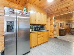 5 Drabyk Road, Lac Du Bonnet, MB R0E1A0 Photo 14