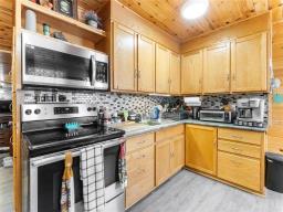 5 Drabyk Road, Lac Du Bonnet, MB R0E1A0 Photo 15
