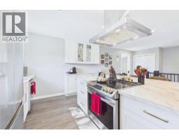 6210 33 Highway E, Kelowna, BC V1P1H8 Photo 15