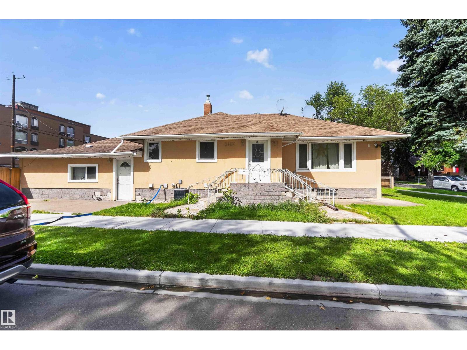 9402 117 Avenue NW - Image 3