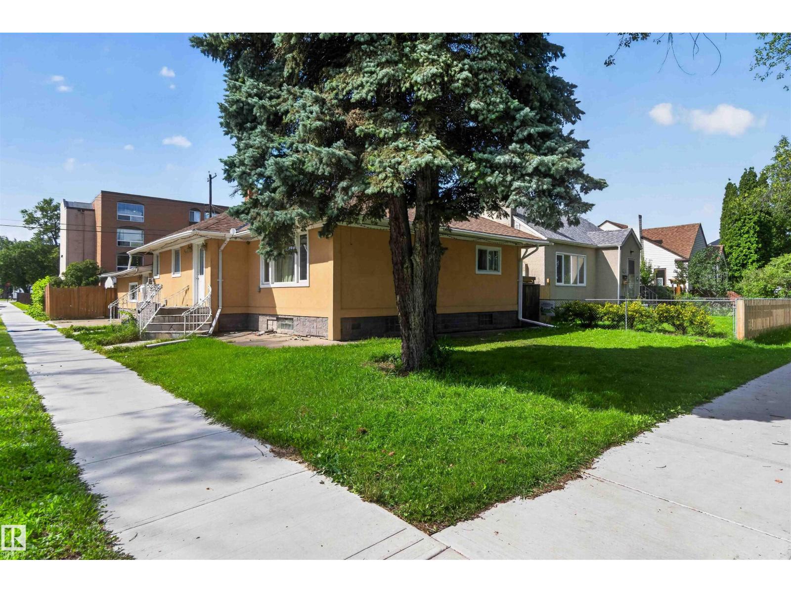 9402 117 Avenue NW - Image 5