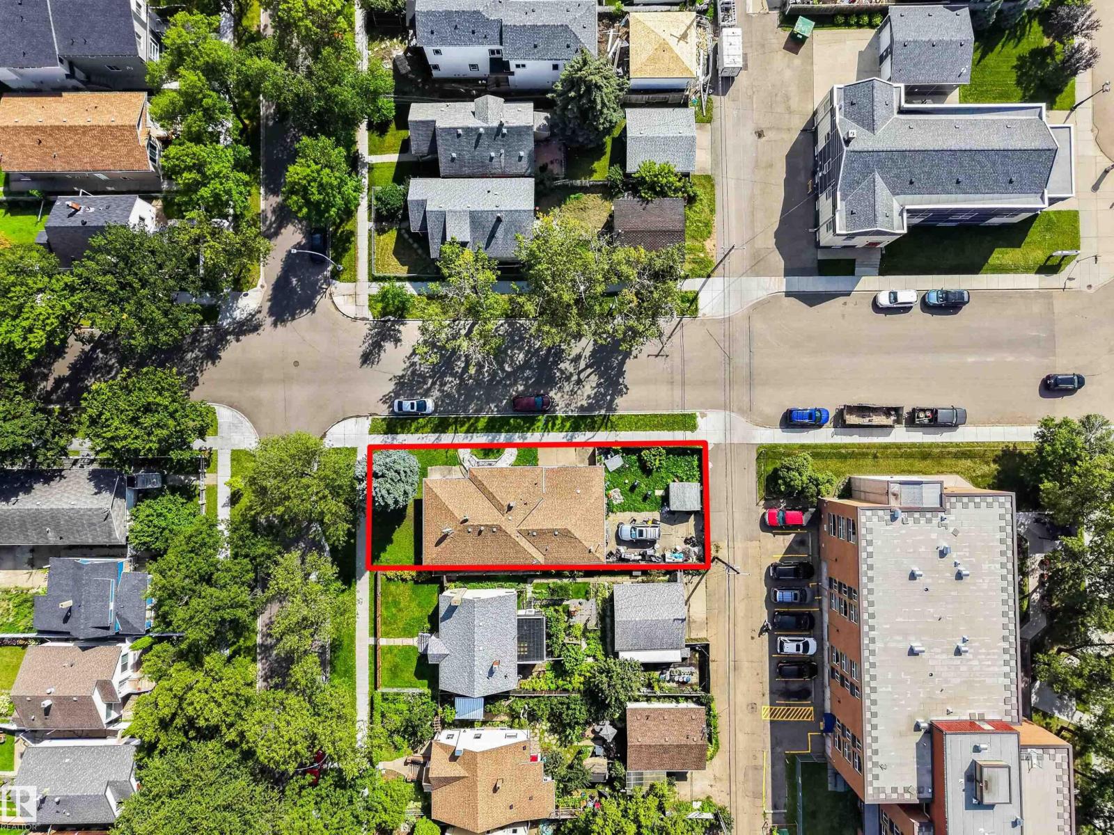 9402 117 Avenue NW - 6