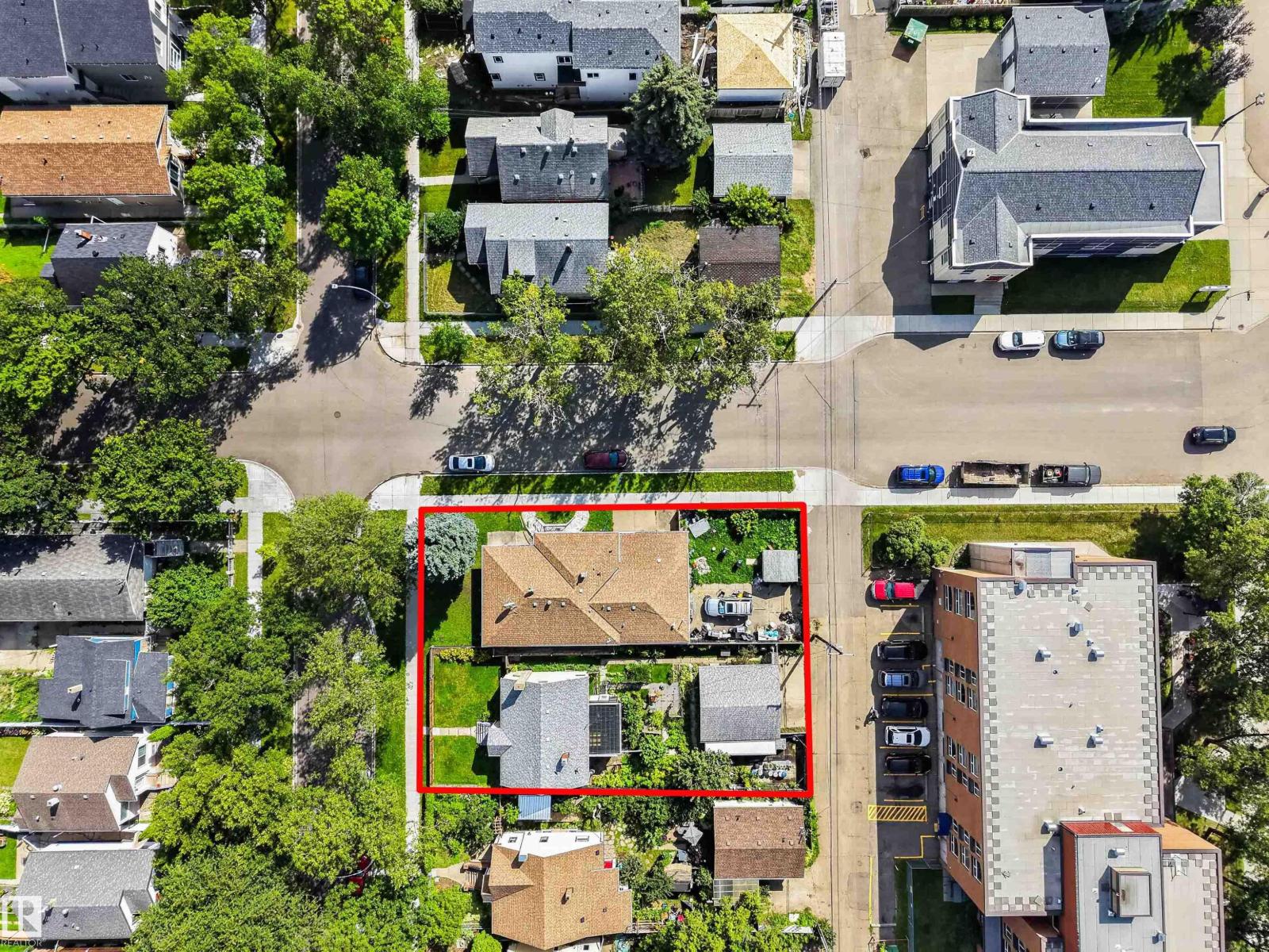 9402 117 Avenue NW - Image 8