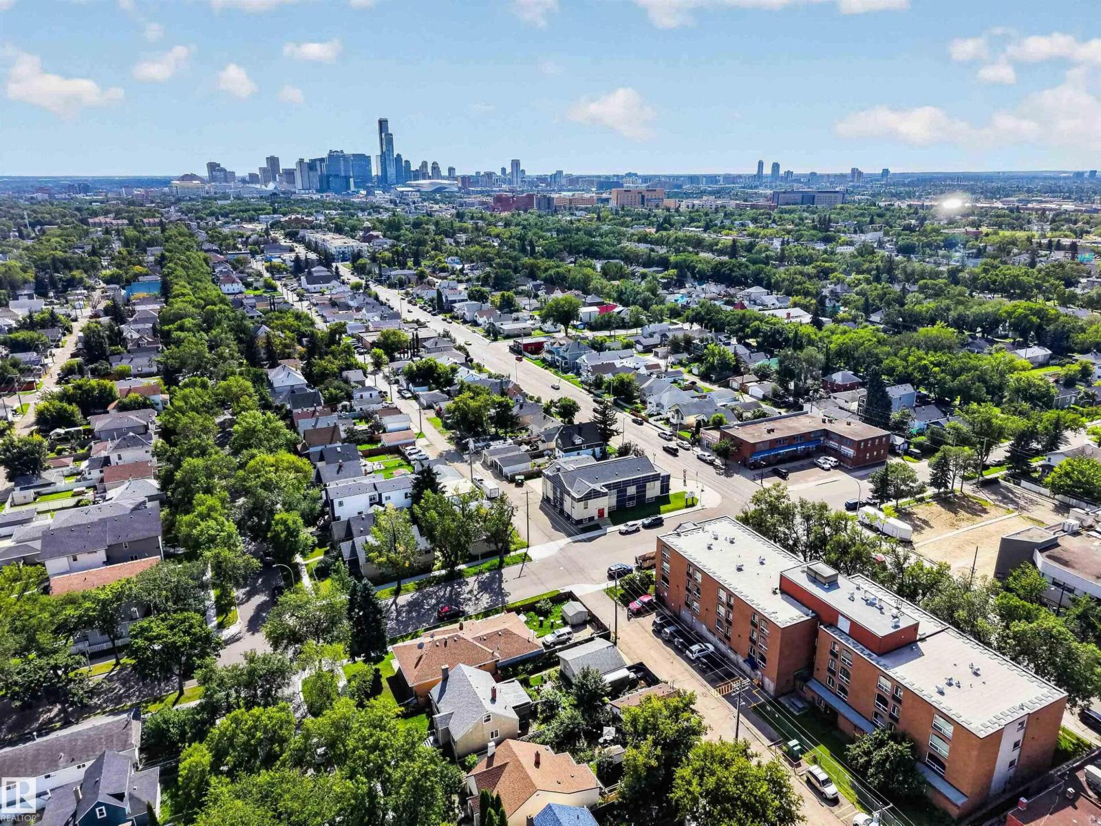 9402 117 Avenue NW - Image 15