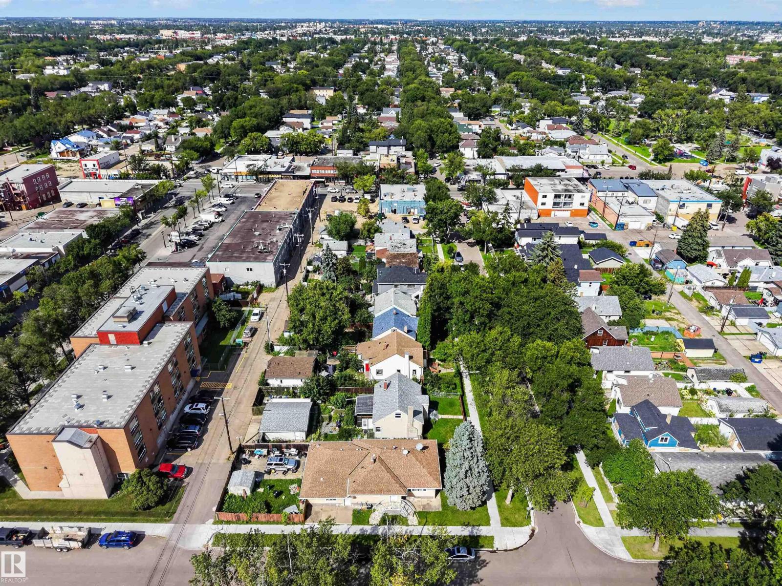 9402 117 Avenue NW - Image 11