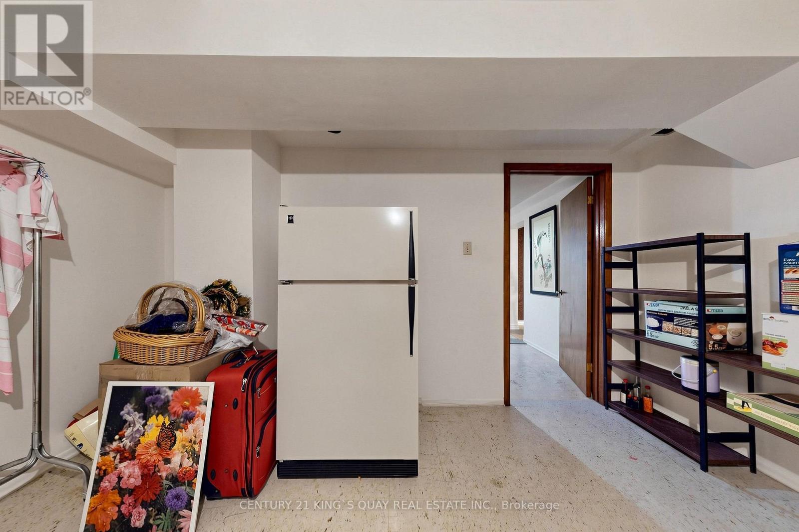 35 COXWELL AVENUE - 39