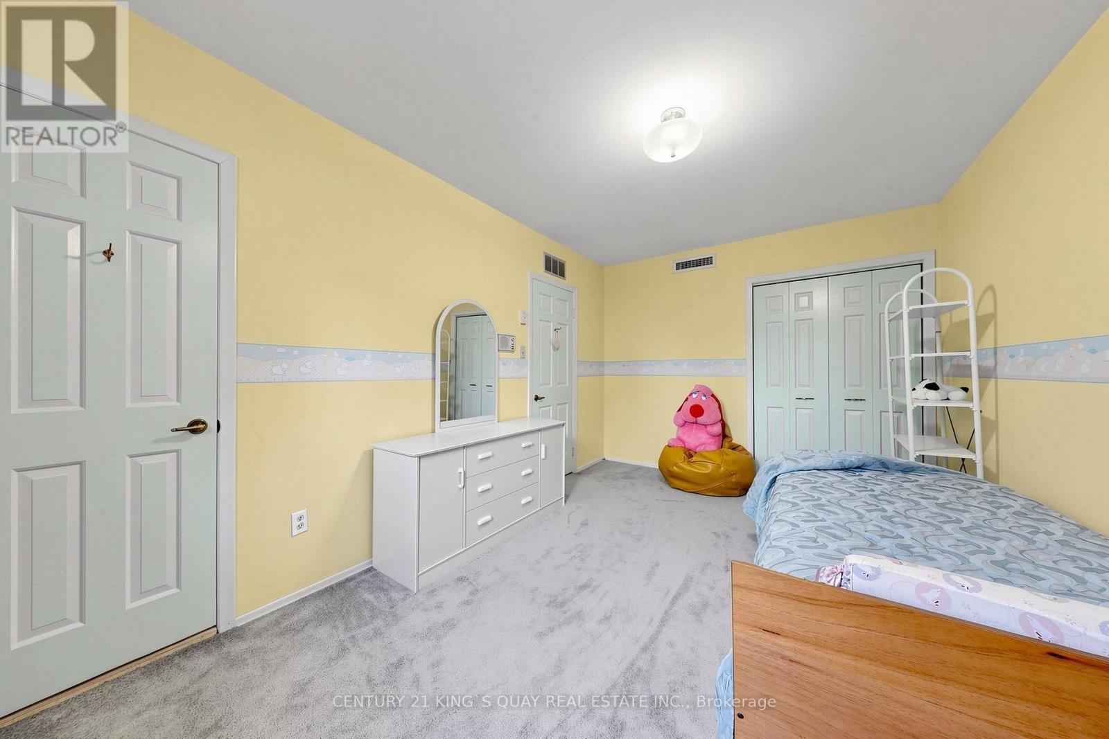 35 COXWELL AVENUE - Image 28