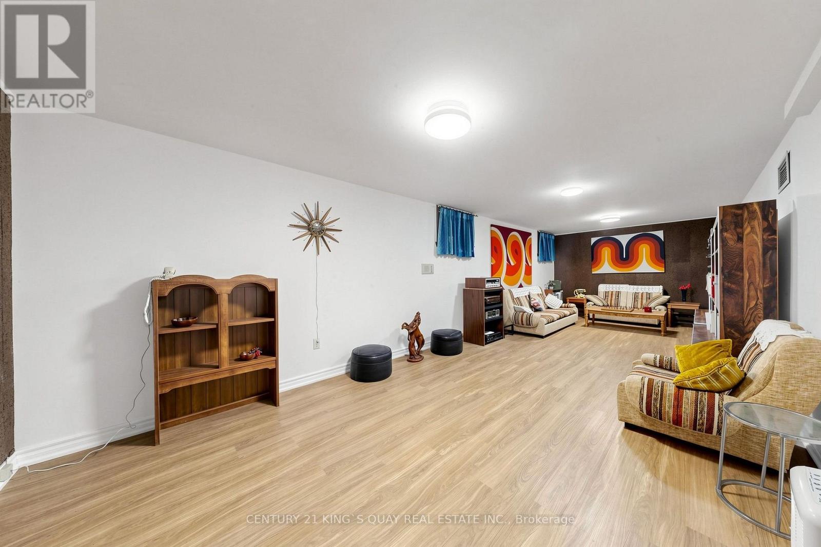 35 COXWELL AVENUE - 35