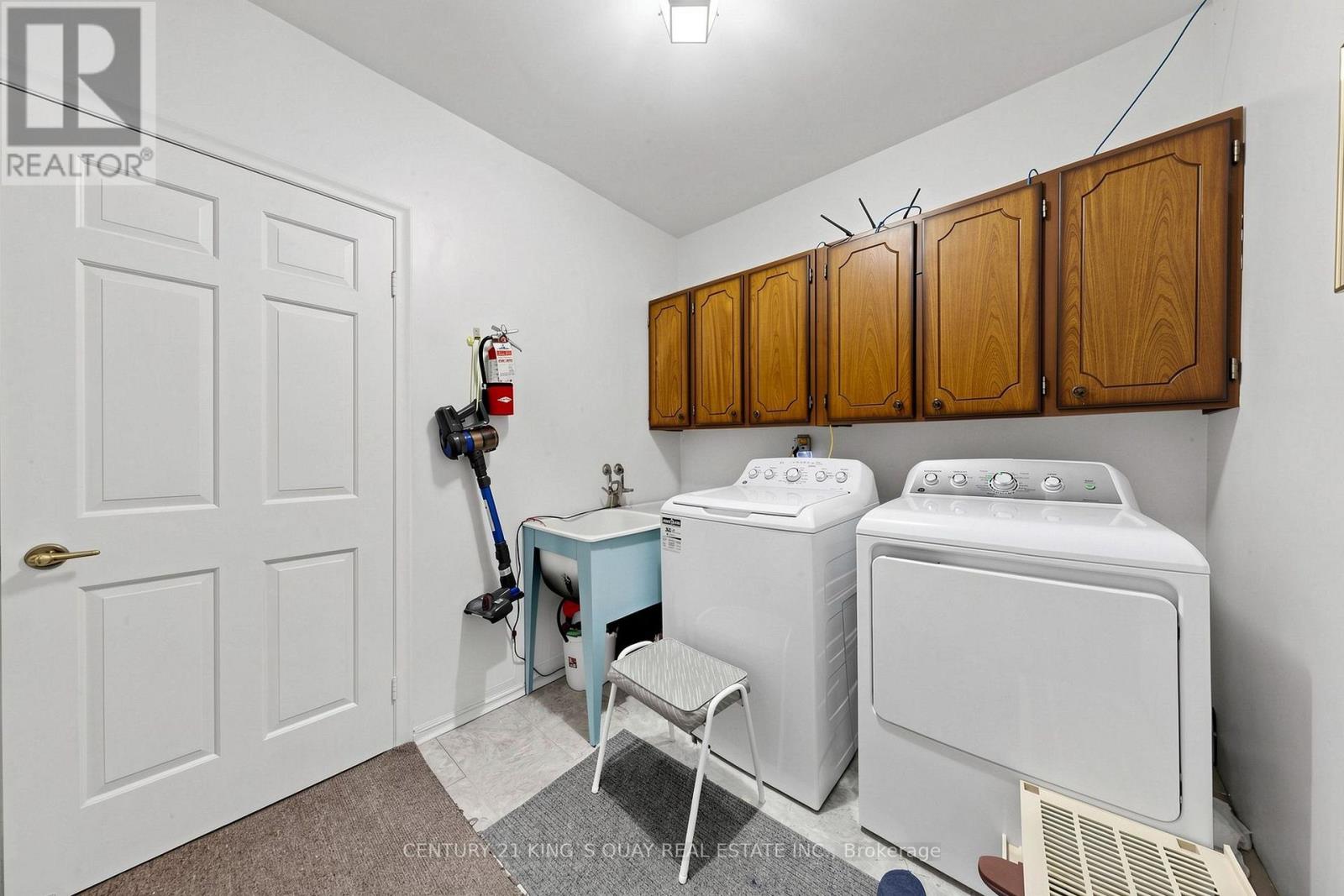 35 COXWELL AVENUE - 48