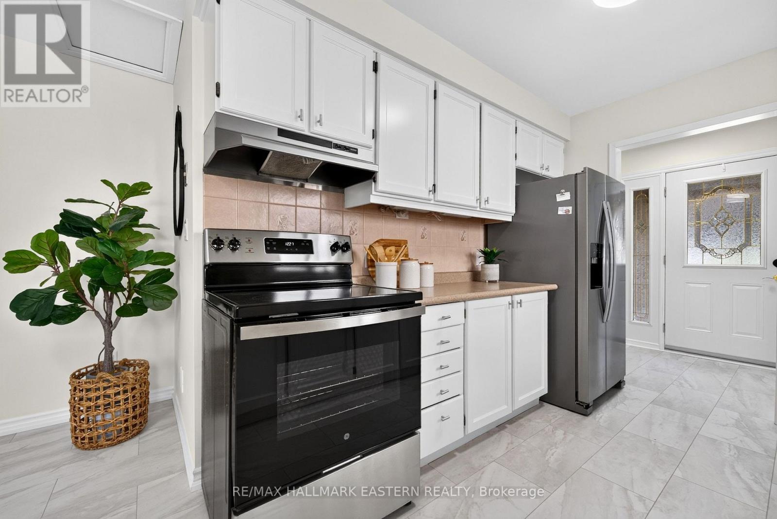 529 SEVILLE STREET - Image 8