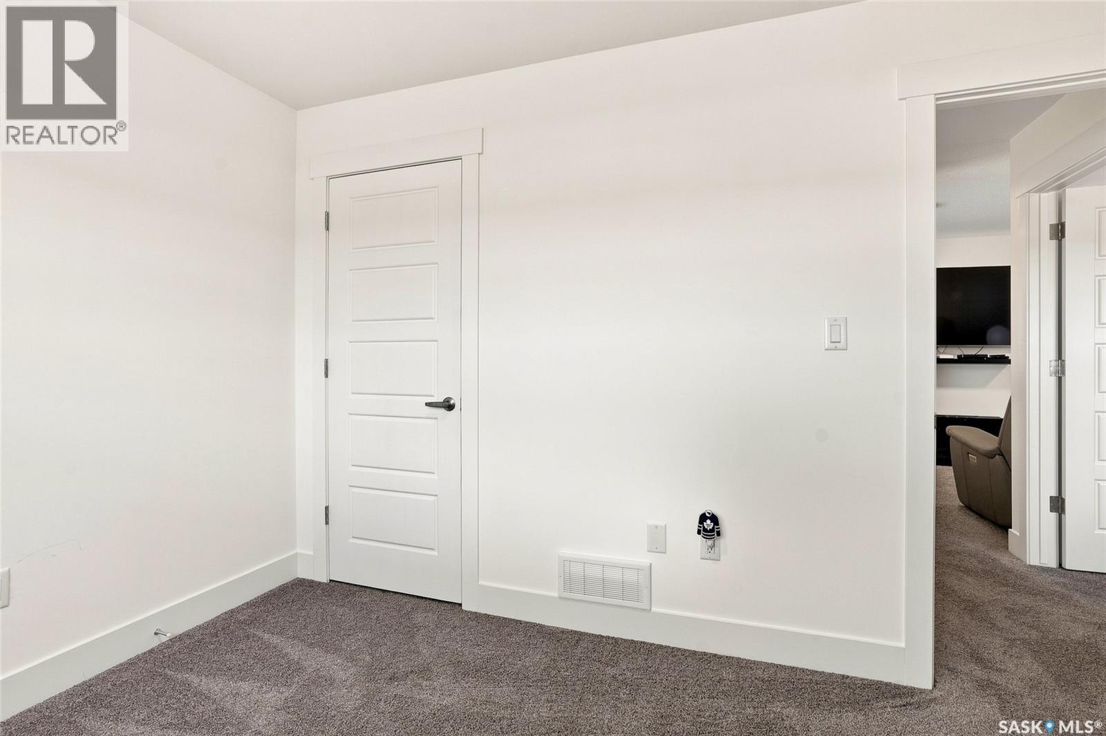 #66 900 St Andrews LANE - Image 30