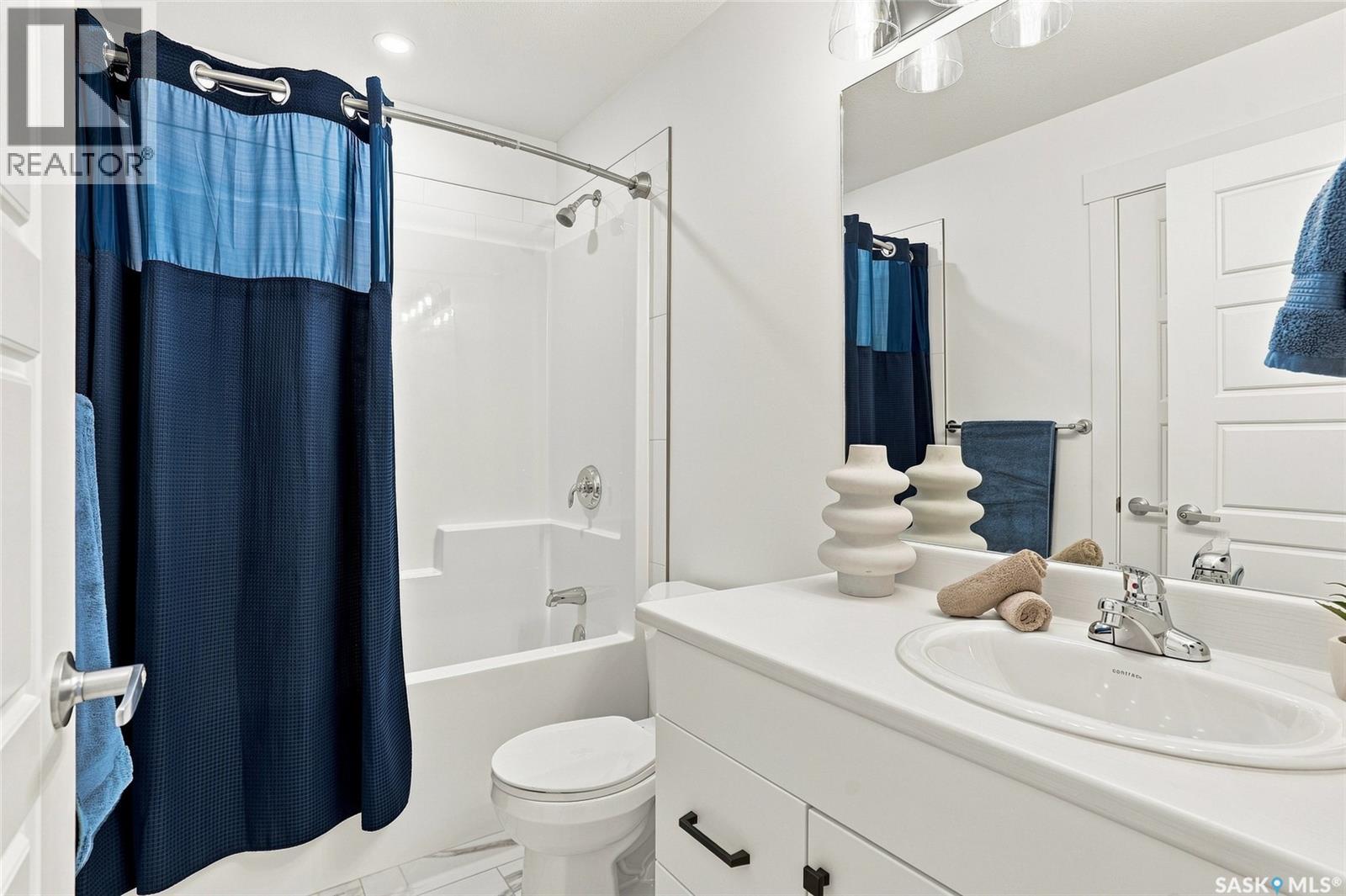 #66 900 St Andrews LANE - Image 31