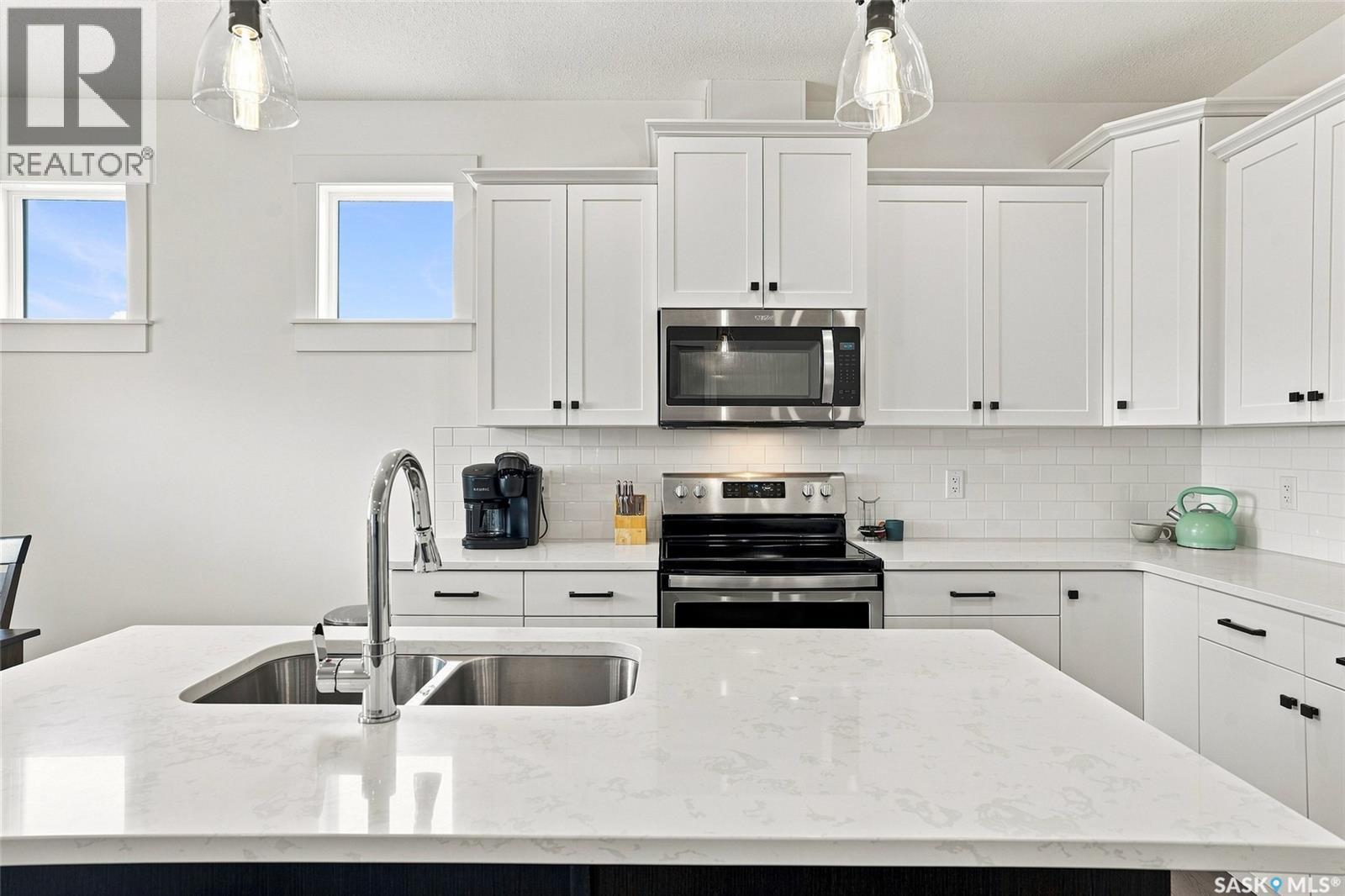 #66 900 St Andrews LANE - Image 9