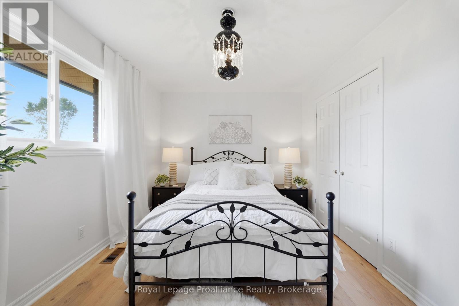393 KINGS MILL ROAD - Image 14