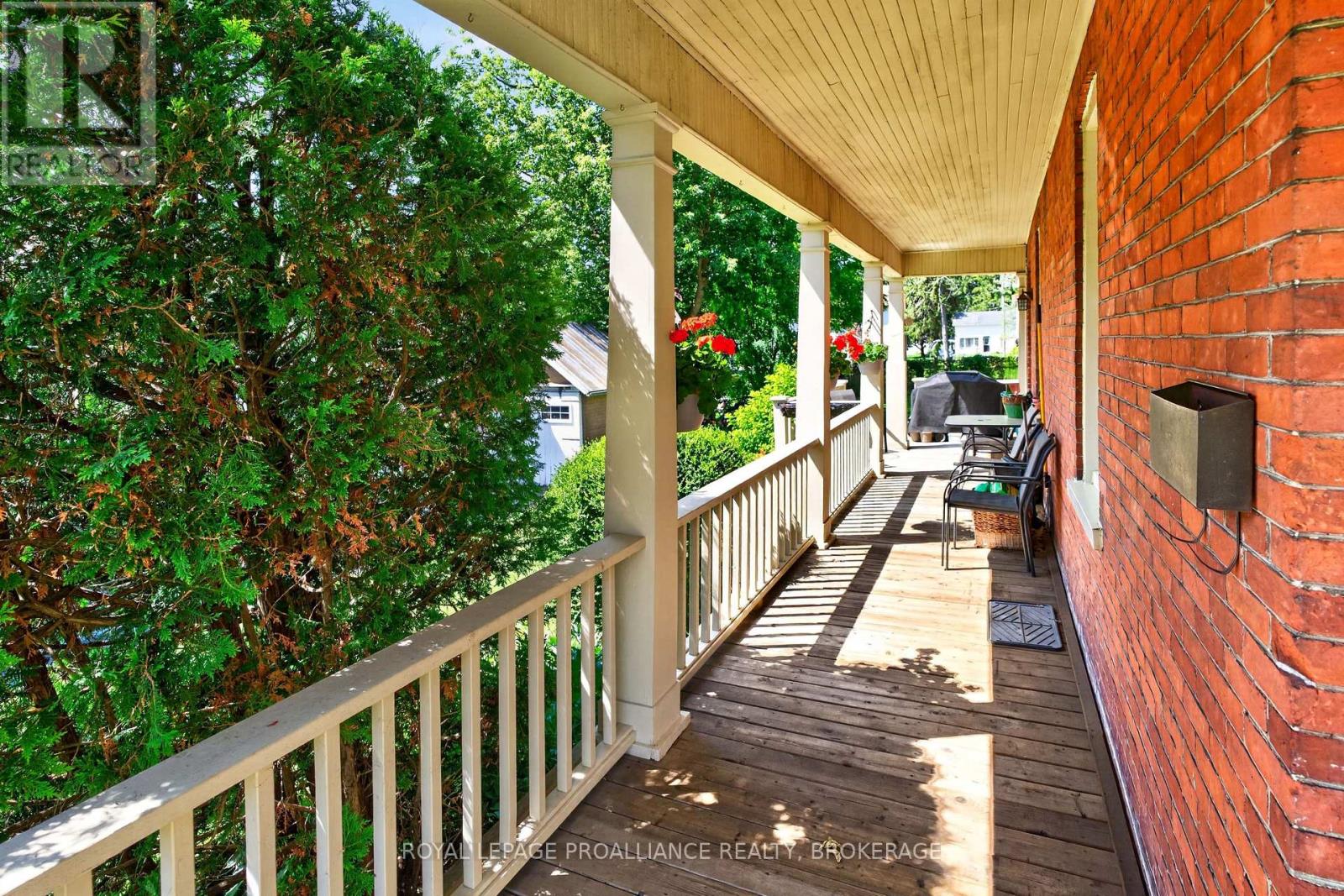 166 ALMA AVENUE - Image 39