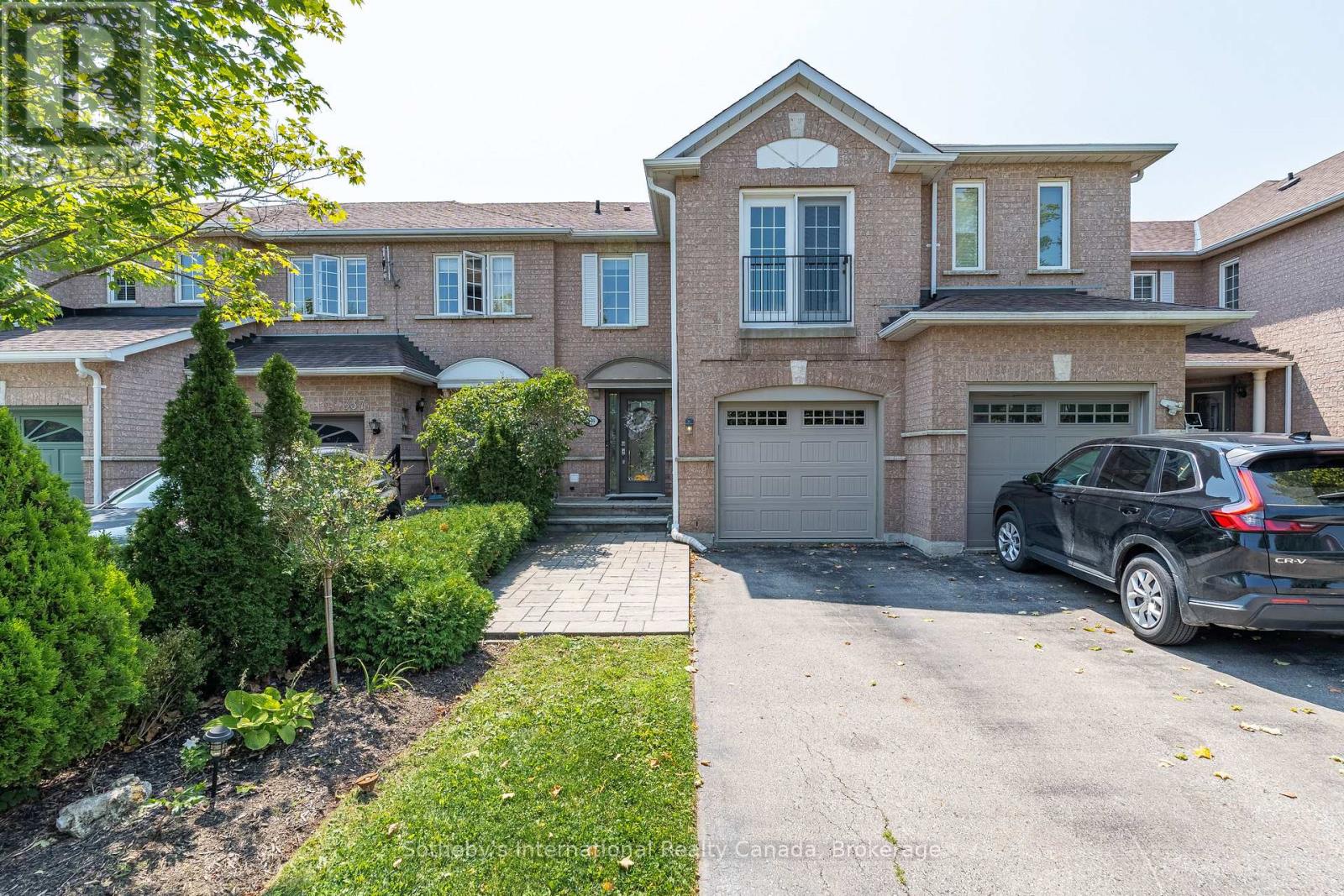 339 RAVINEVIEW WAY - 3