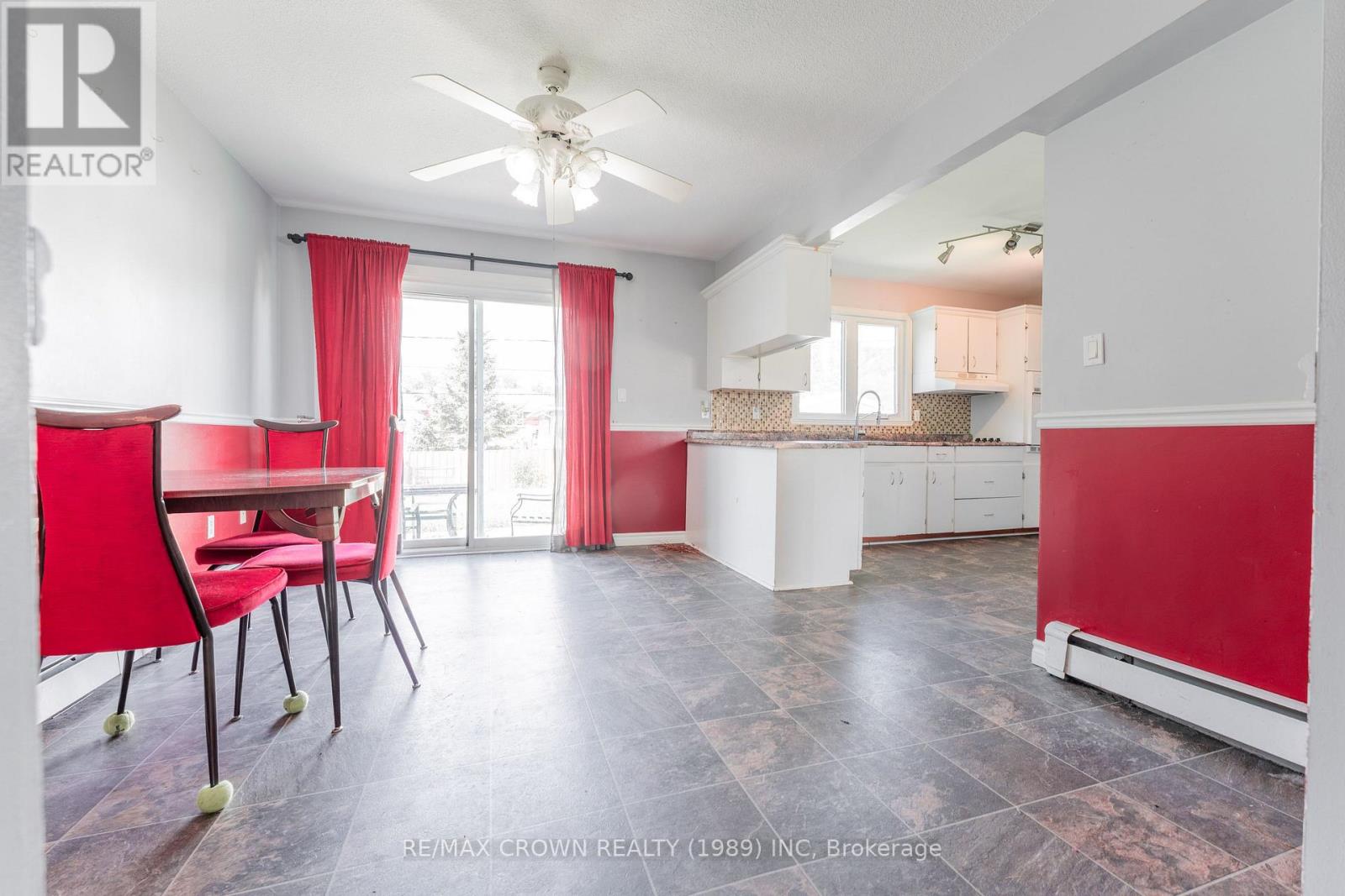 3 CLARK STREET - Image 22