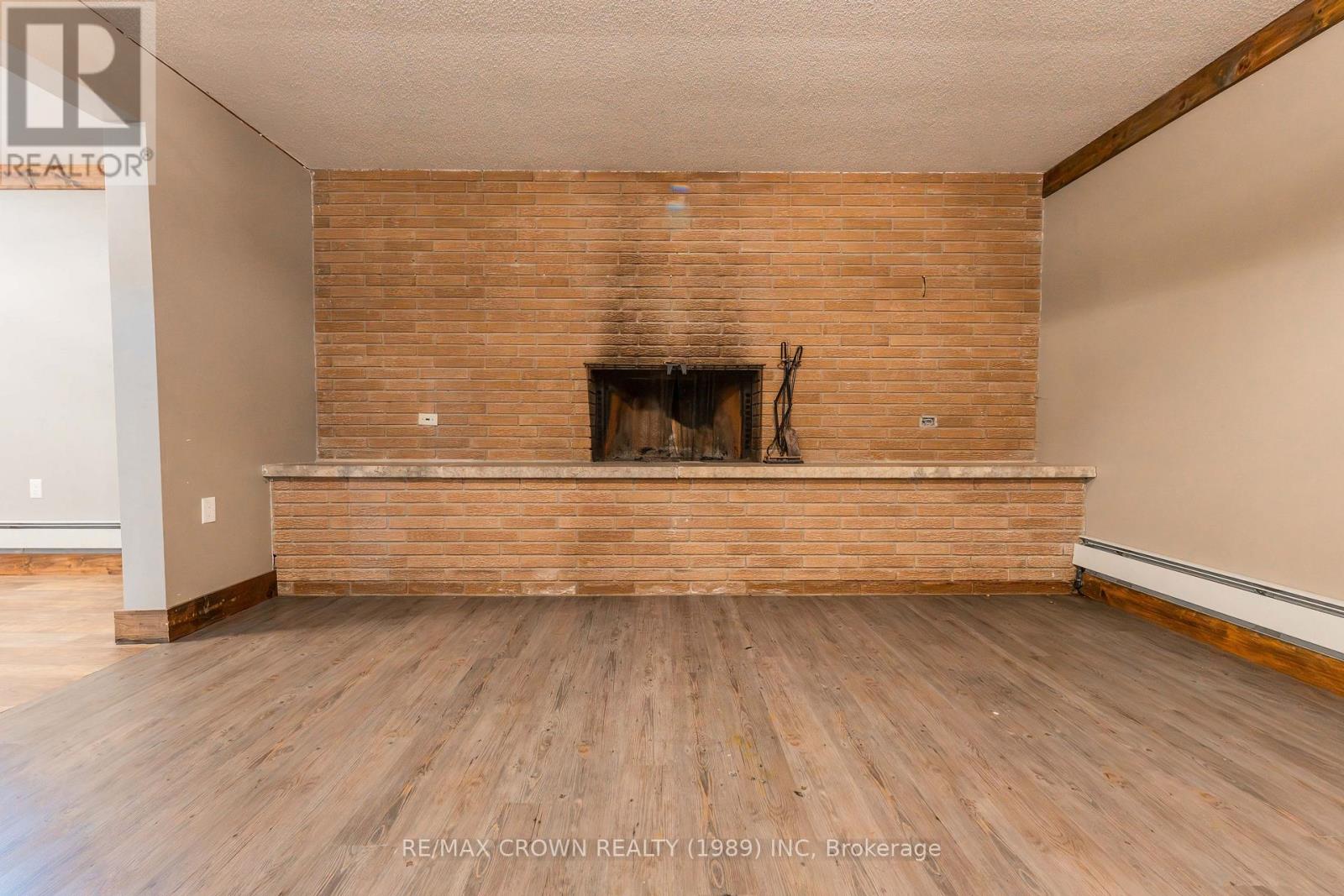 3 CLARK STREET - Image 31
