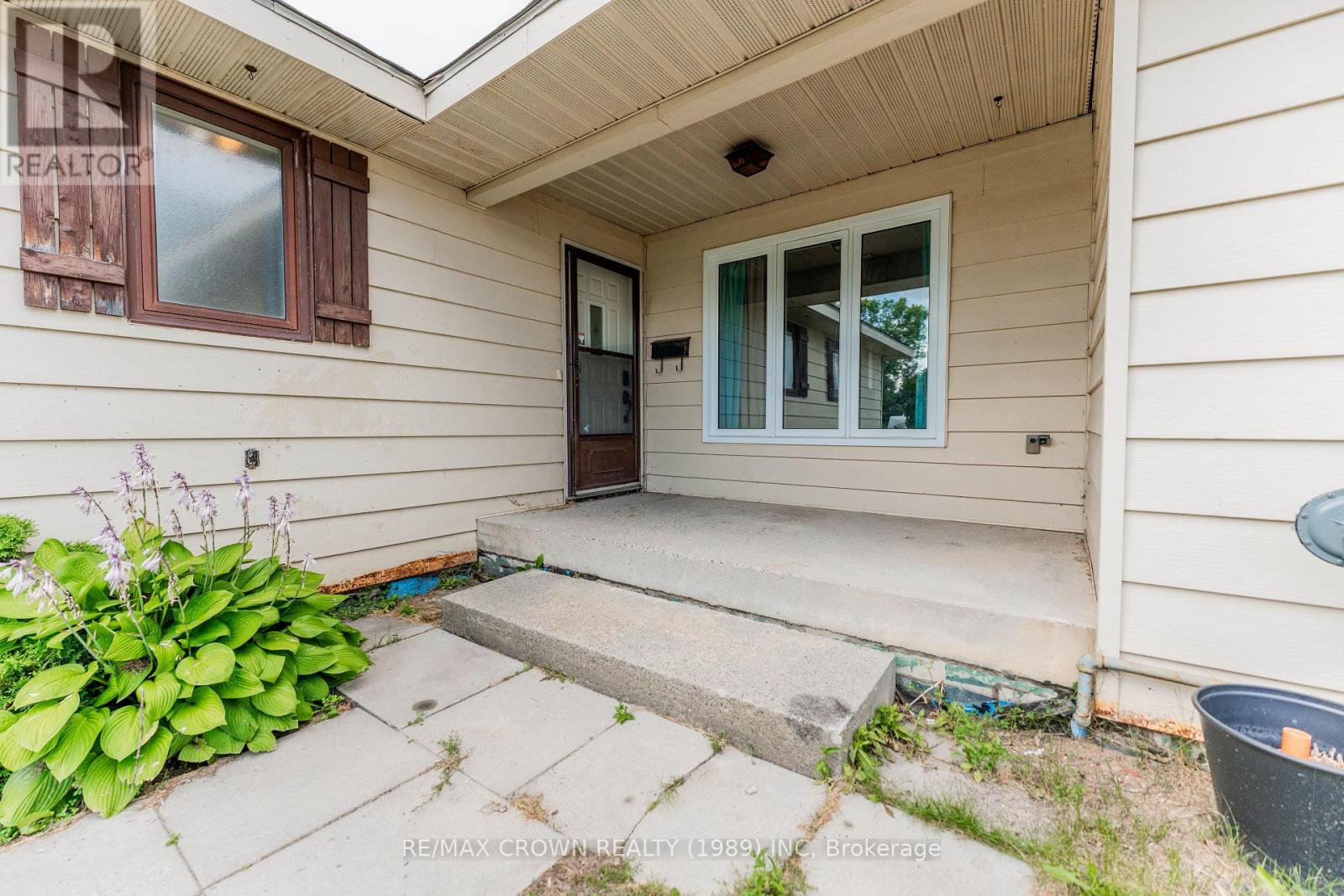 3 CLARK STREET - Image 5