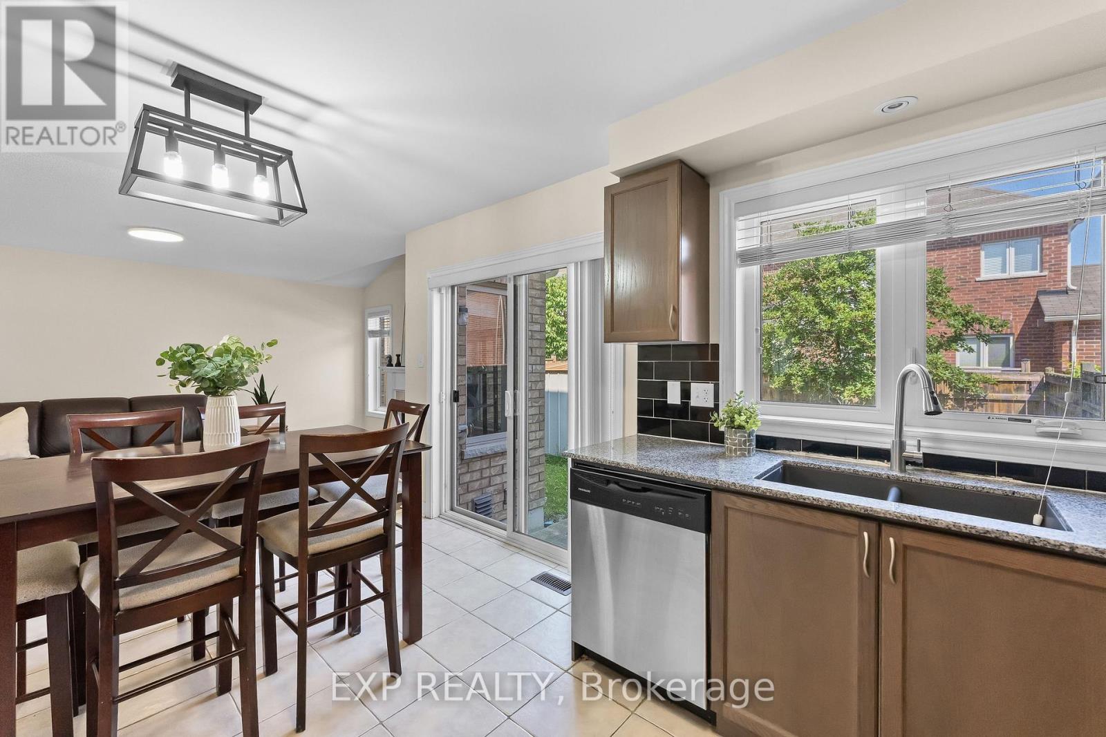 2 DURHAM WAY - Image 17
