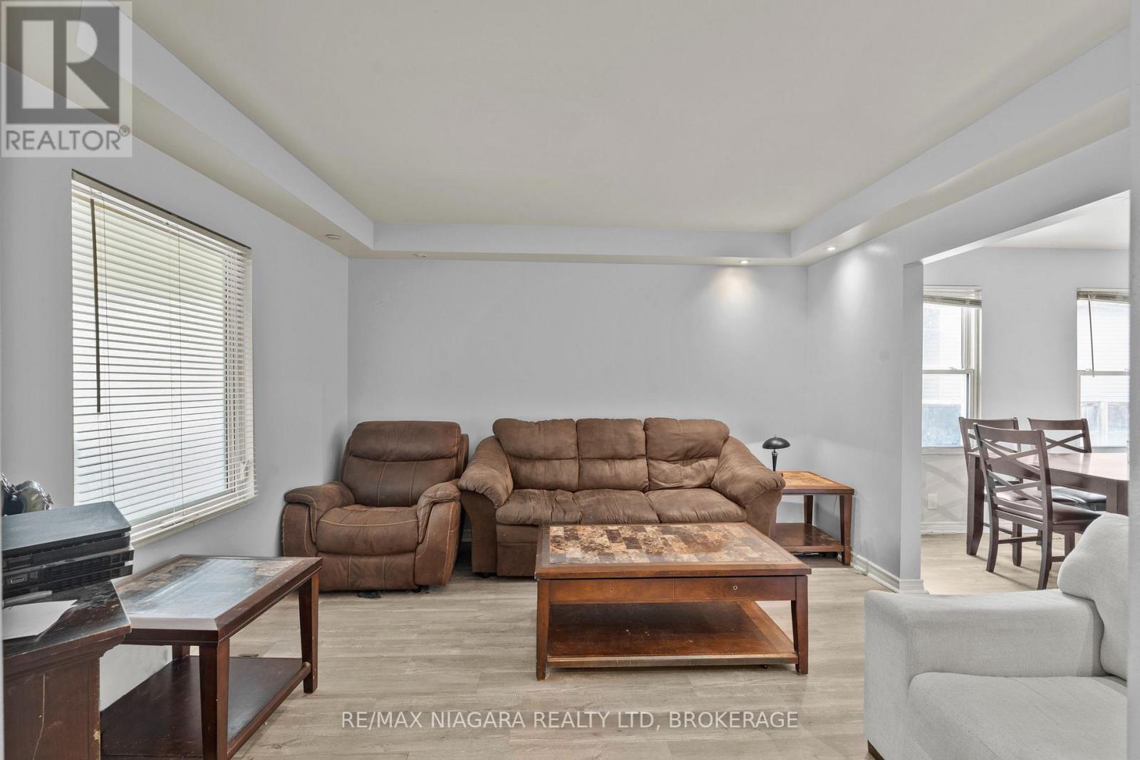 6293 BELLEVUE STREET - 8