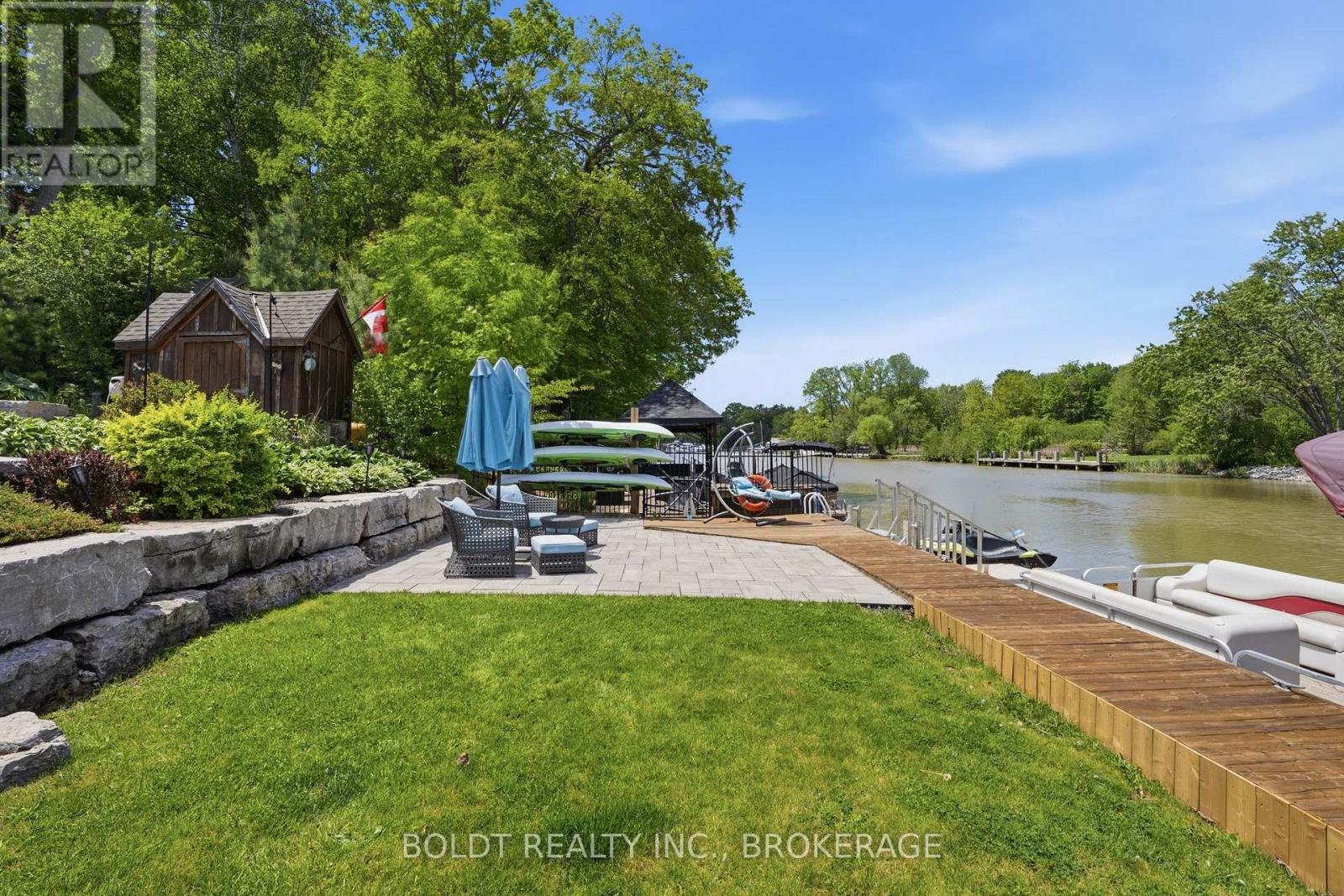 99 DONJON BOULEVARD - Image 42