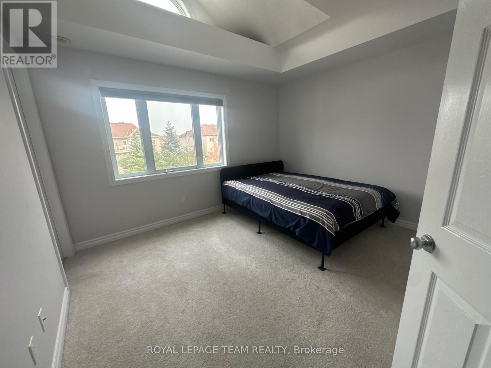 2 Bed, 1 Bath House for Rent in Ottawa – C – 763 CEDAR CREEK DRIVE, Ottawa – MLS# X13688460 - Image 12