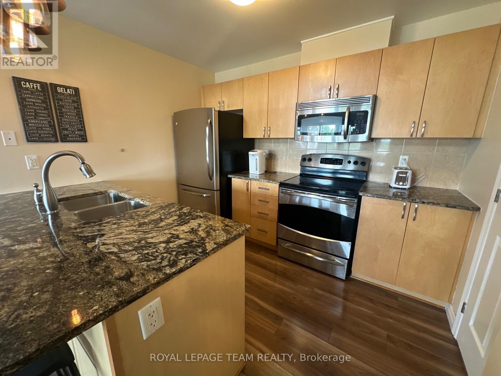 2 Bed, 1 Bath House for Rent in Ottawa – C – 763 CEDAR CREEK DRIVE, Ottawa – MLS# X13688460 - Image 8