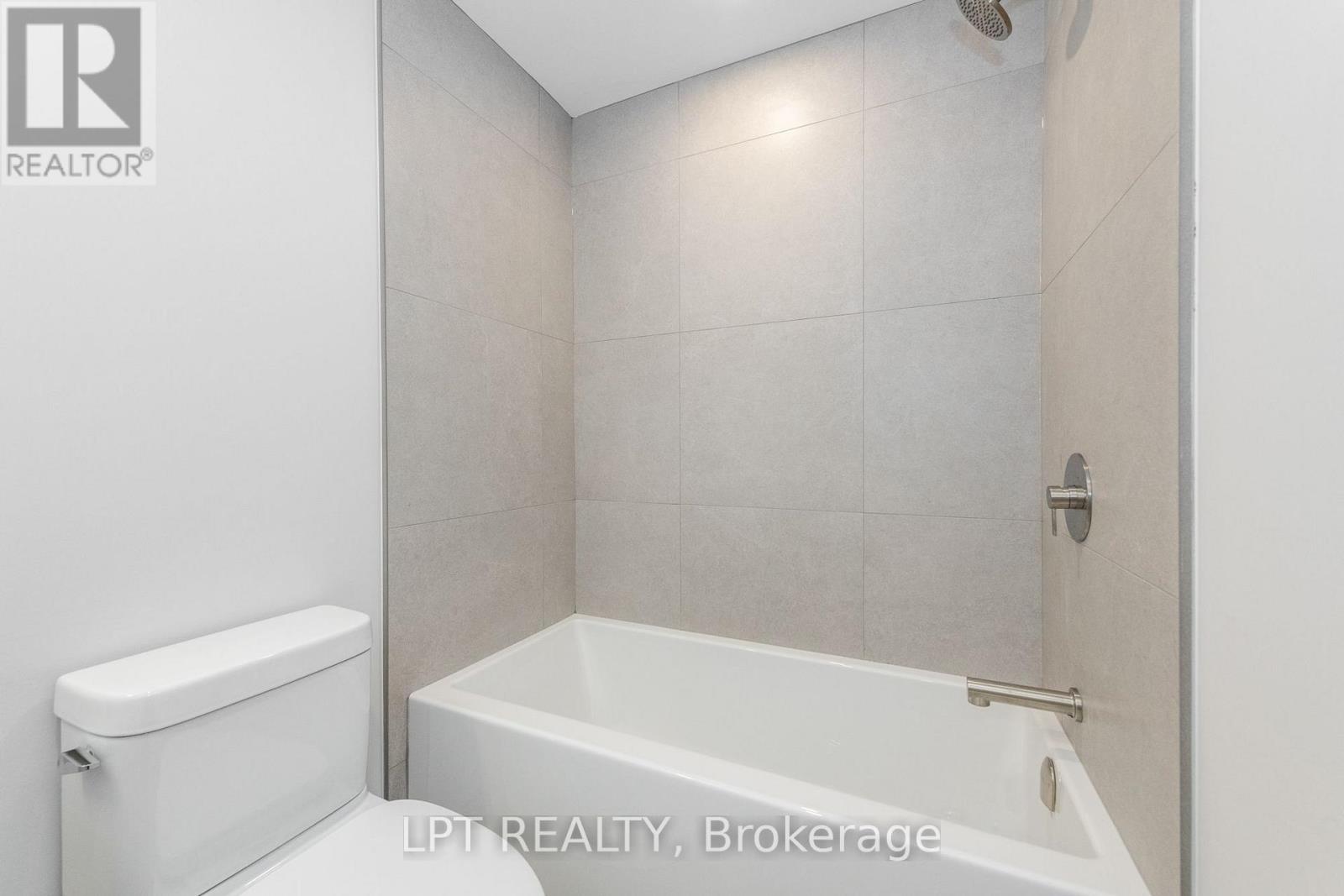 1 Bed, 1 Bath Multi-Family for Rent in Ottawa – 4 – 249 COLUMBUS AVENUE, Ottawa – MLS# X13688532 - Image 15