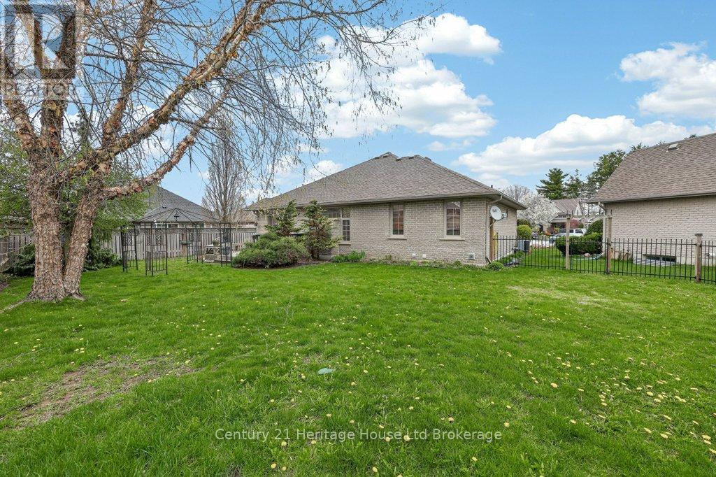57 WENDY CALDER PLACE - Image 39
