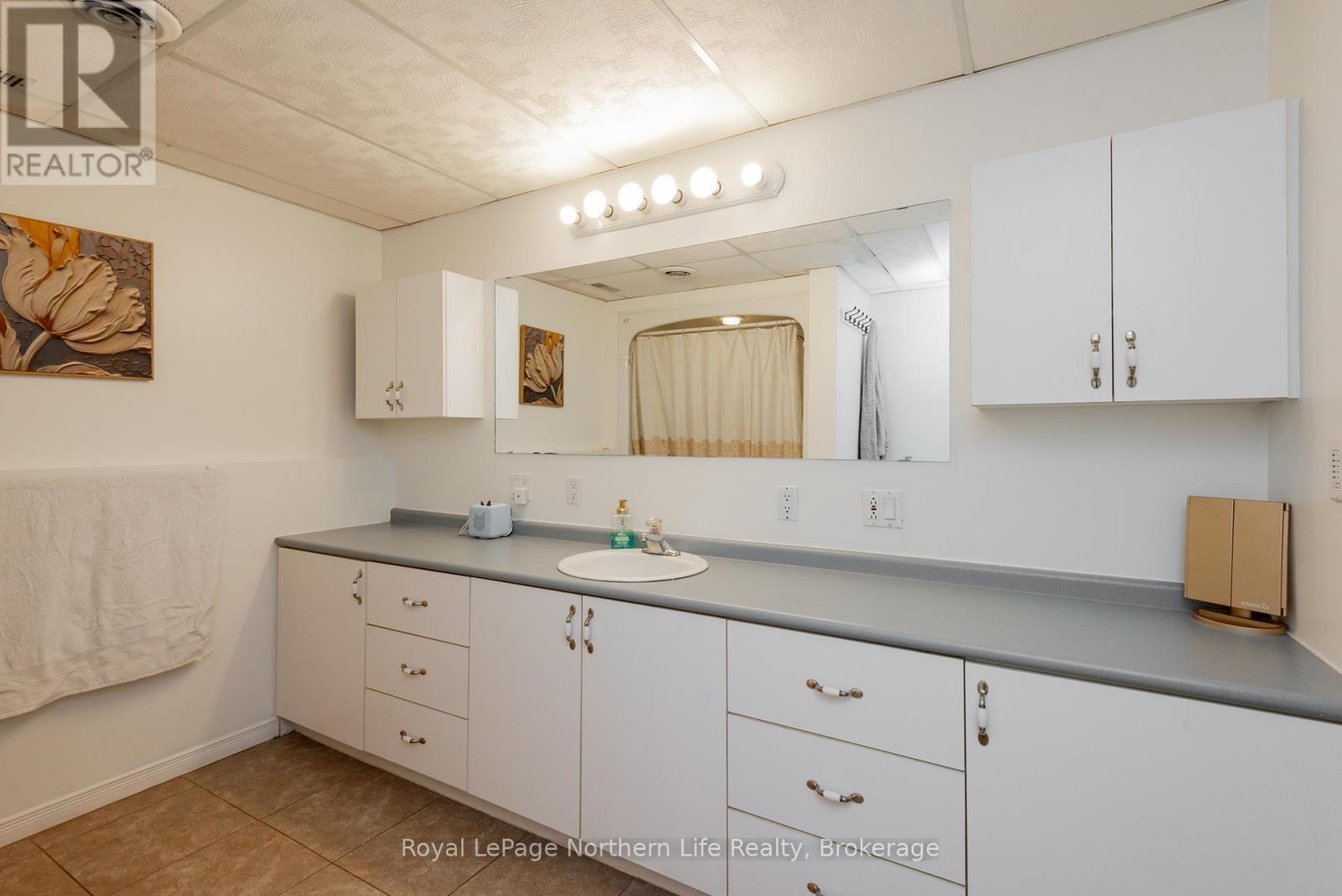68 CHENIER ROAD - Image 27
