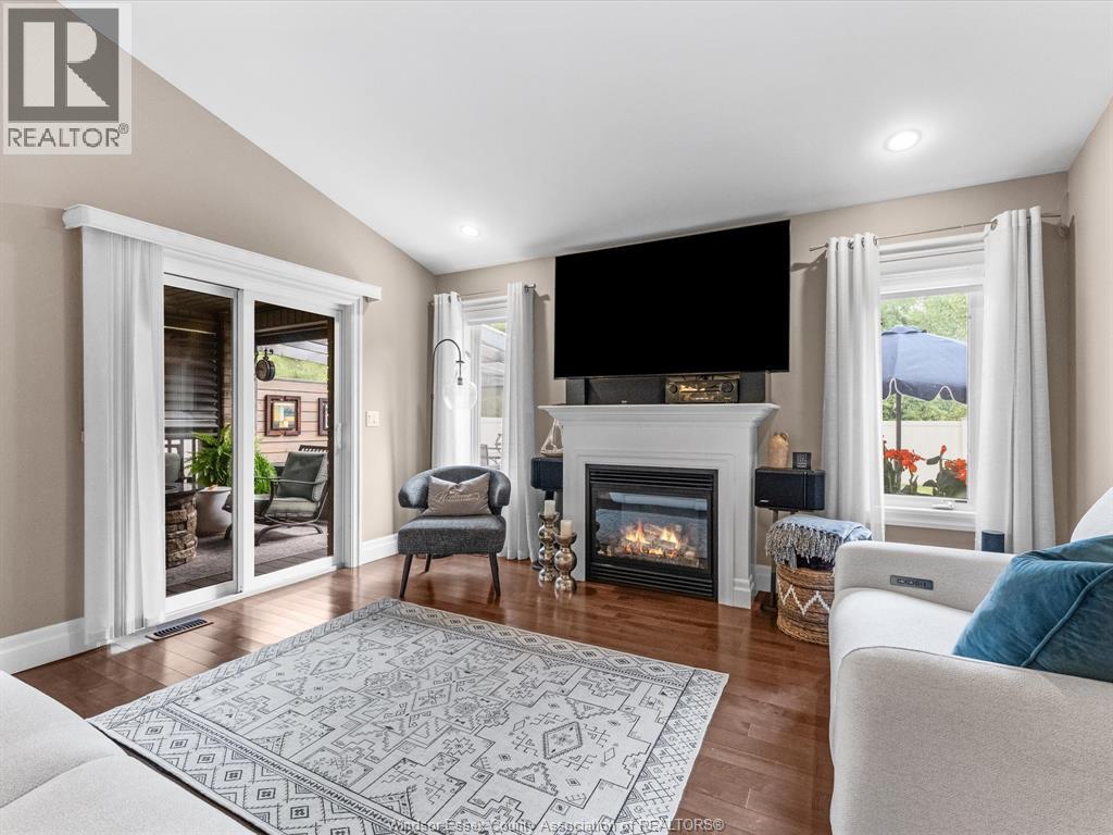 500 BROWN CRESCENT - Image 12