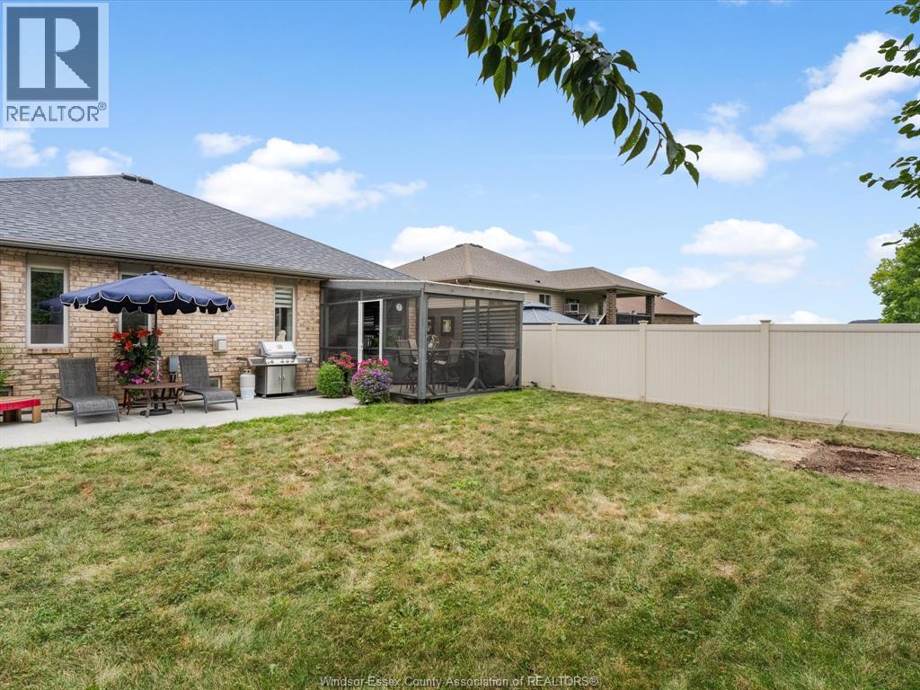 500 BROWN CRESCENT - 38
