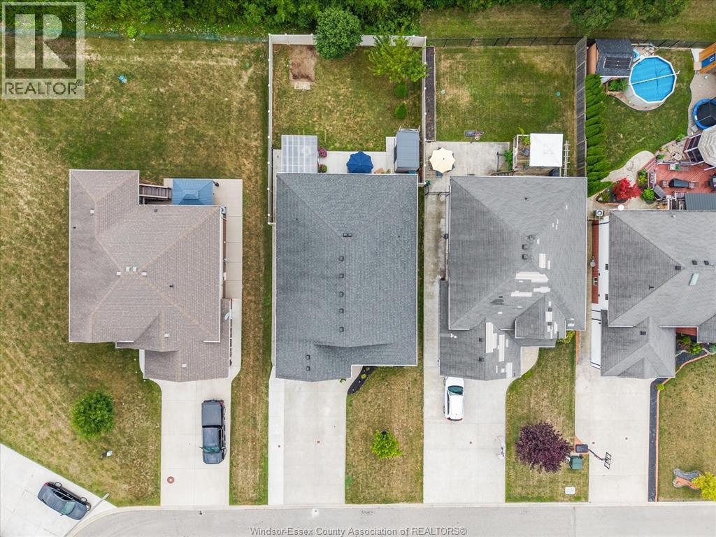 500 BROWN CRESCENT - 47