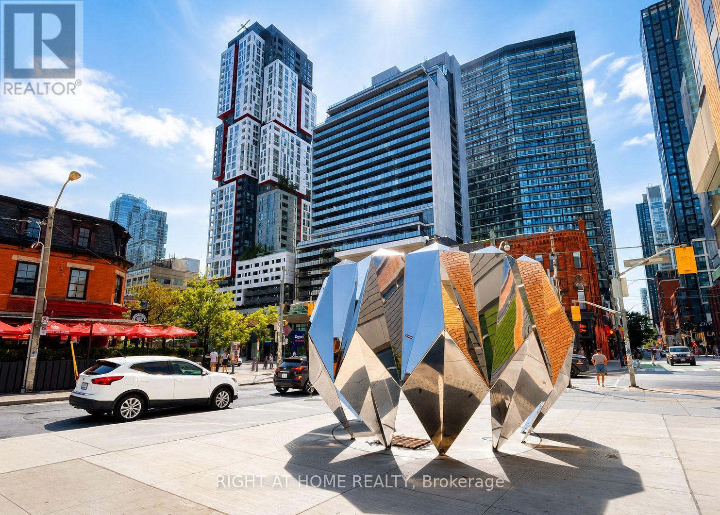#1408 318 RICHMOND STREET W - 2