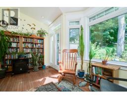 177 Wineva Avenue, Toronto, ON M4E2T5 Photo 13
