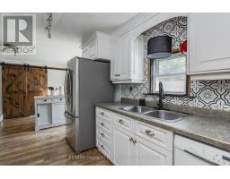 1046 Henry Street, Tay, ON L0L1P0 Photo 13