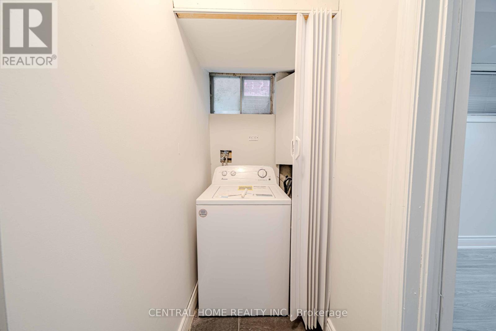 2 NOEL STREET - 27