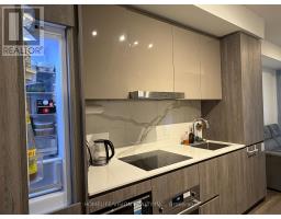 3207 - 8 Interchange Way, Vaughan, ON L4K0R2 Photo 7